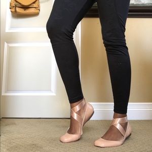 Jessica Simpson Mandalaye Elastic Ballet Flats